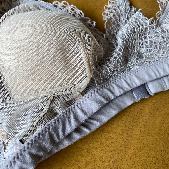 Lace Front Closure Racerback Bra - Picture 8 of 11